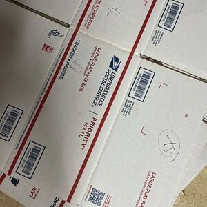 Extra shipping label